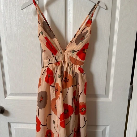 Peach floral dress! - Picture 1 of 3